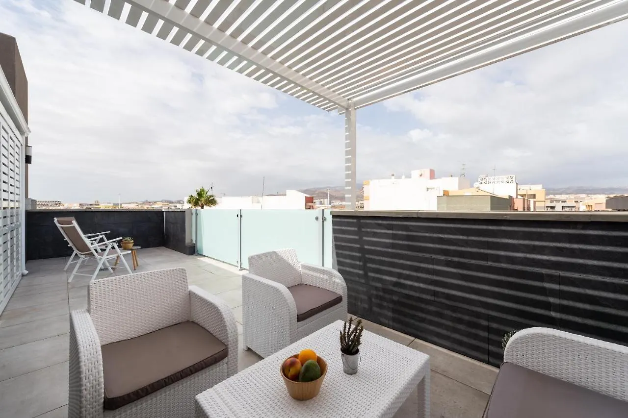 Durmiendo Sobre El Mar, Vivienda Los Riscos Telde Spanien